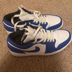Royal blue Nike dunks